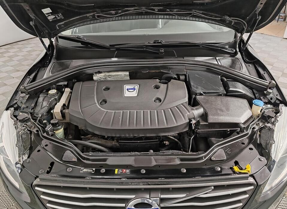Volvo XC60, I Рестайлинг 2.4d AT (181 л.с.) 4WD