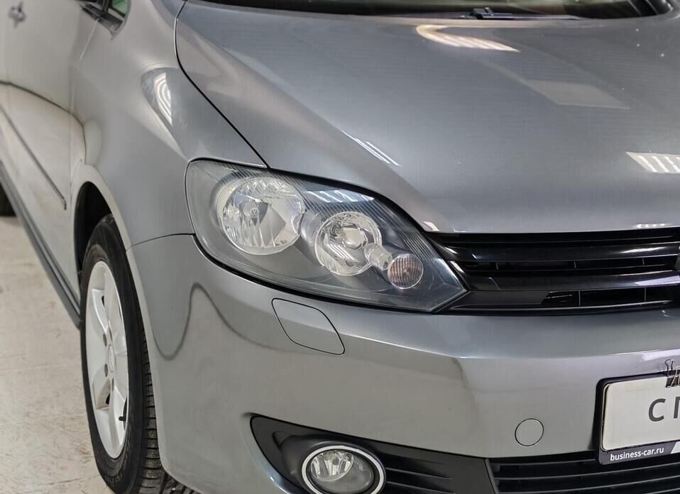 Volkswagen Golf Plus, II 1.6 AMT (102 л.с.)